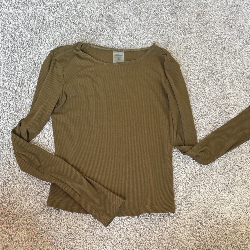 Kittenish Olive Long Sleeve Blouse